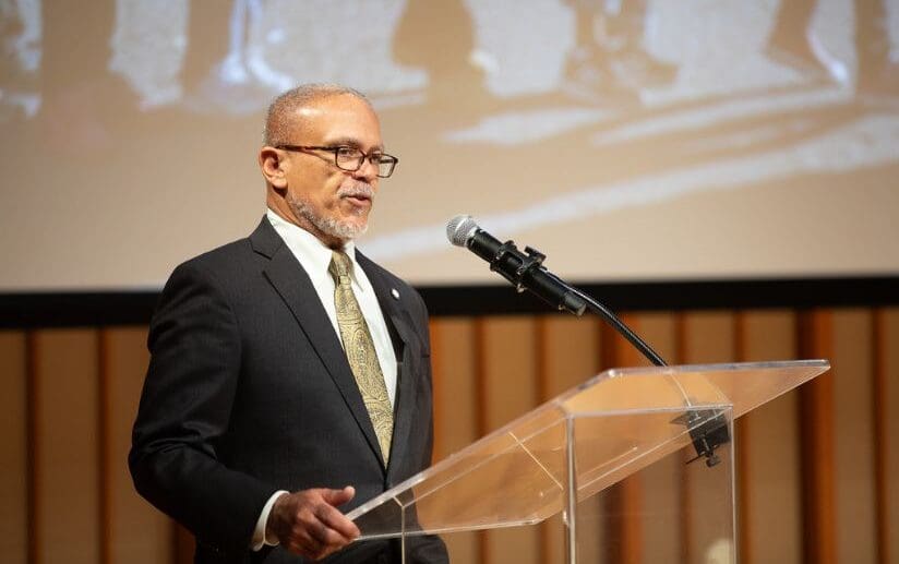 Dr. David Carlisle